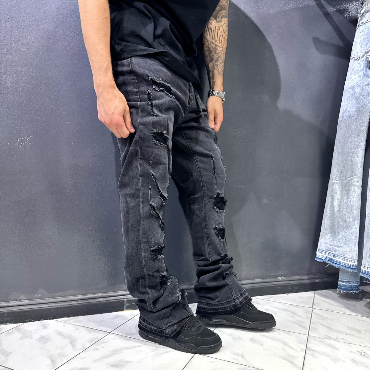 Jeans Skinny Flared Trough (Black)