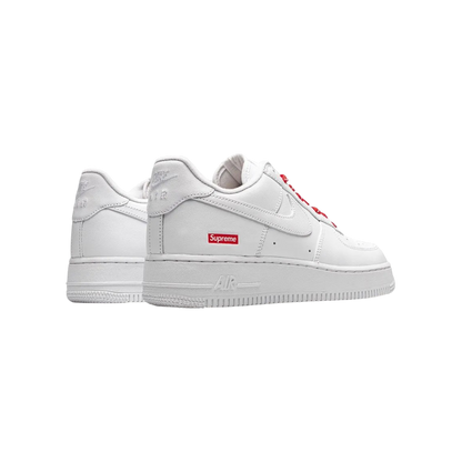 Zapatillas Supreme®/Nike® Air Force 1 Low (White)
