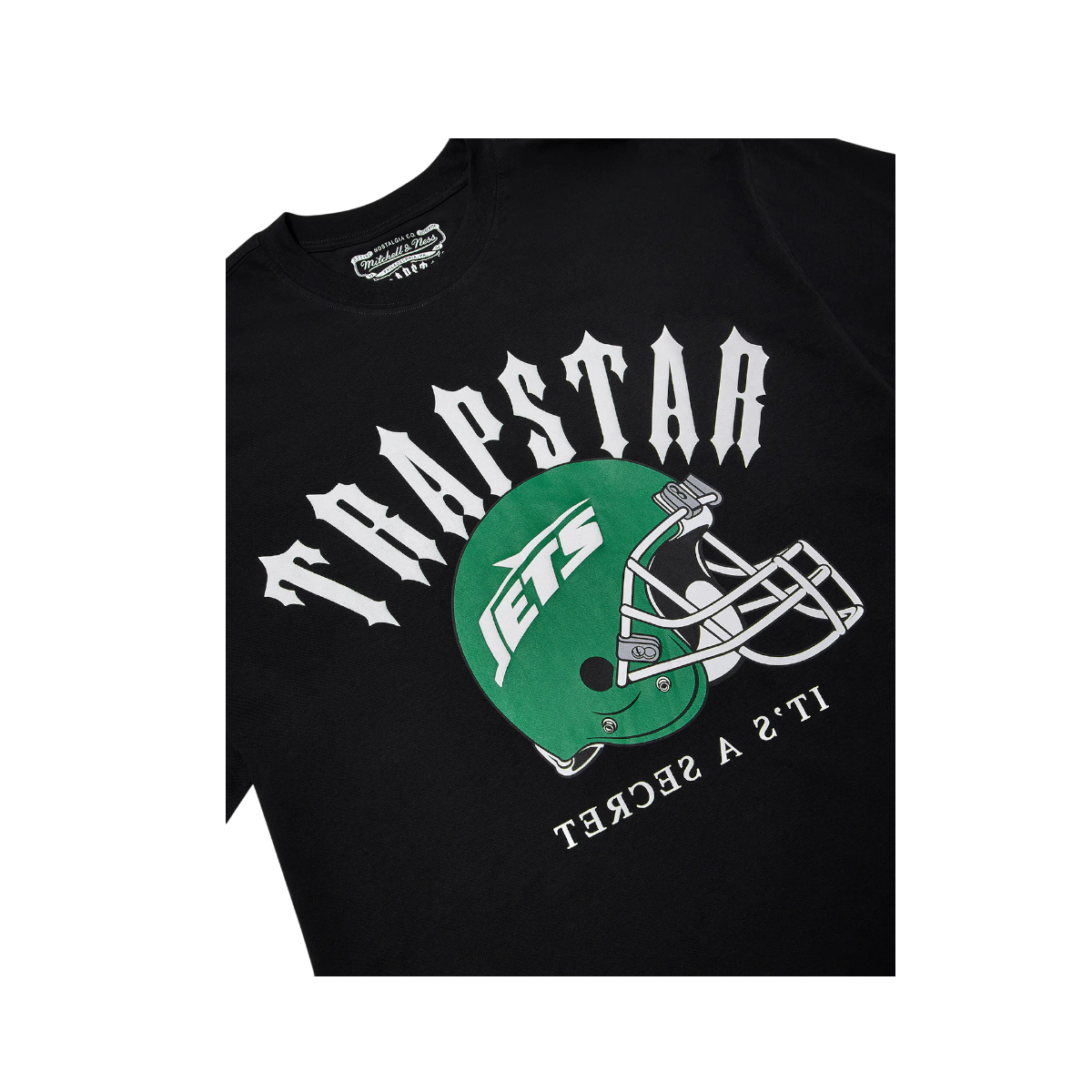 Polera Trapstar x Mitchell And Ness x NFL Jets Irongate Helmet Tee